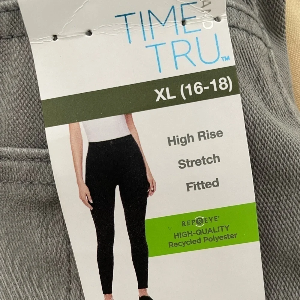 Time tru women’s high rise stretch fitted gray pants size XL (16-18 ) pull on .
